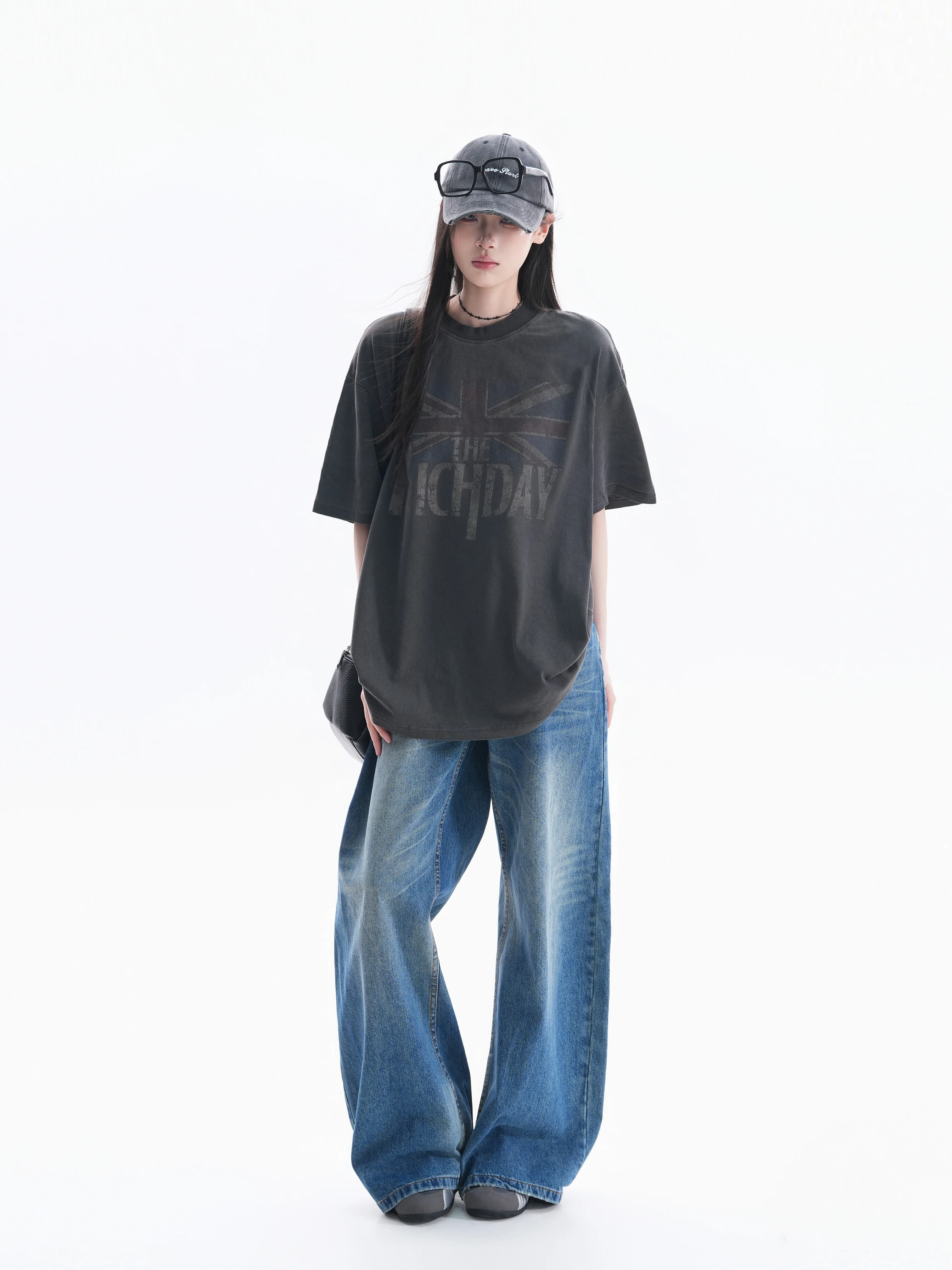 アメリカンテイストのヴィンテージ風Tシャツ：油染みや黒ずみにどう対応するか
