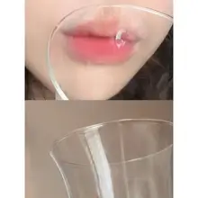 エアリーココナッツテクスチャーリップカラー【水雾唇釉・女性用・容器入り】