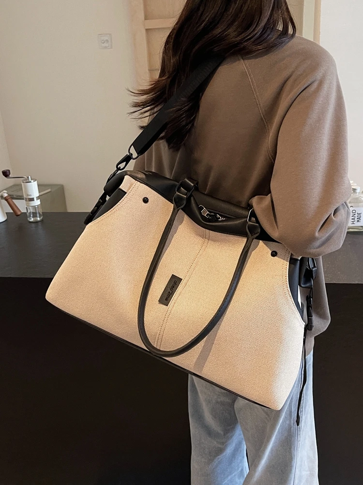 1泊2日旅行バッグの大きさはどれくらいがベスト？大容量トートバッグが解決するリアルな悩み