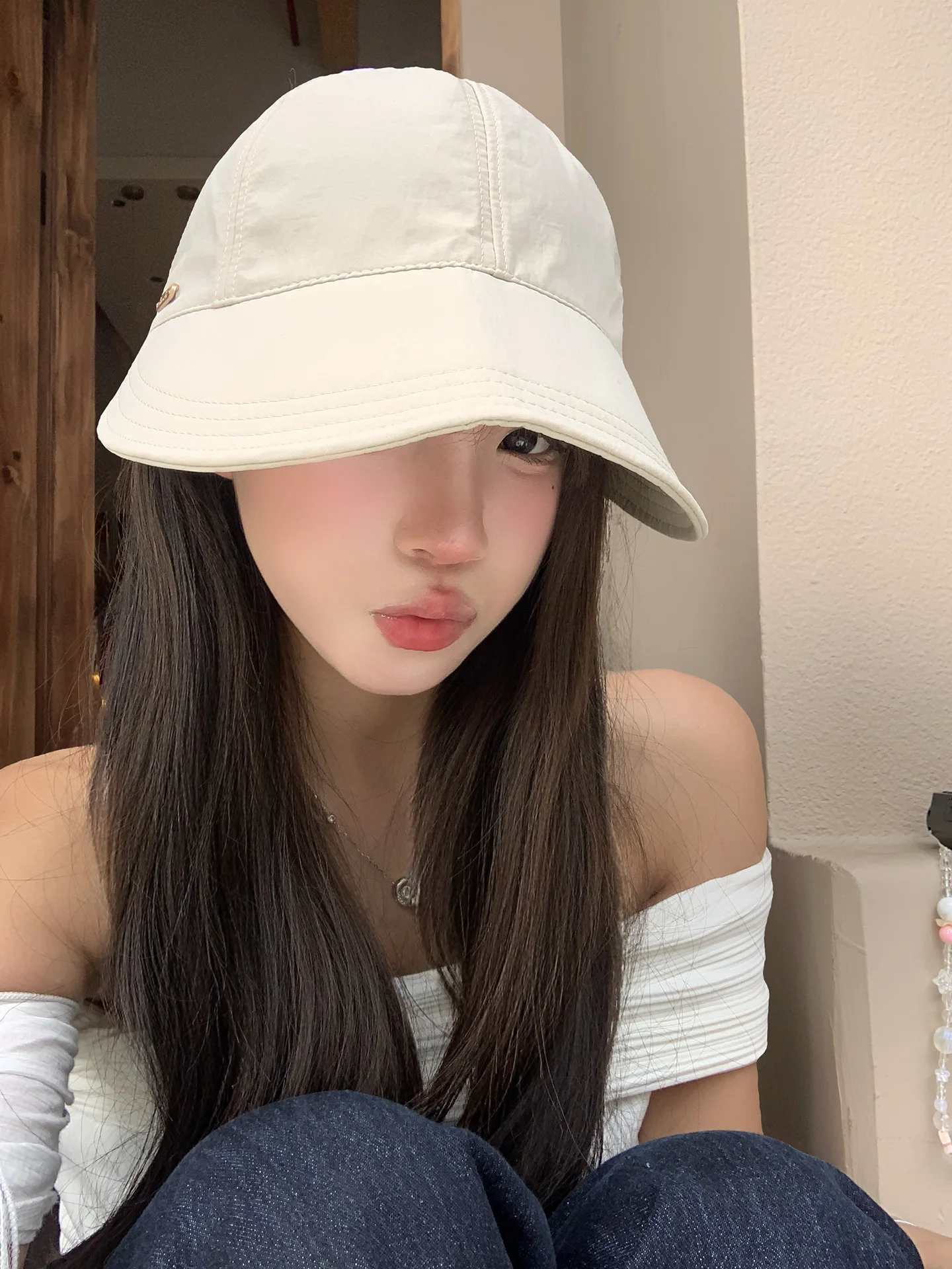 大きなツバの日除けフィッシャーハット：春夏用UVカットマスクフック付きの実用性と適用シーン