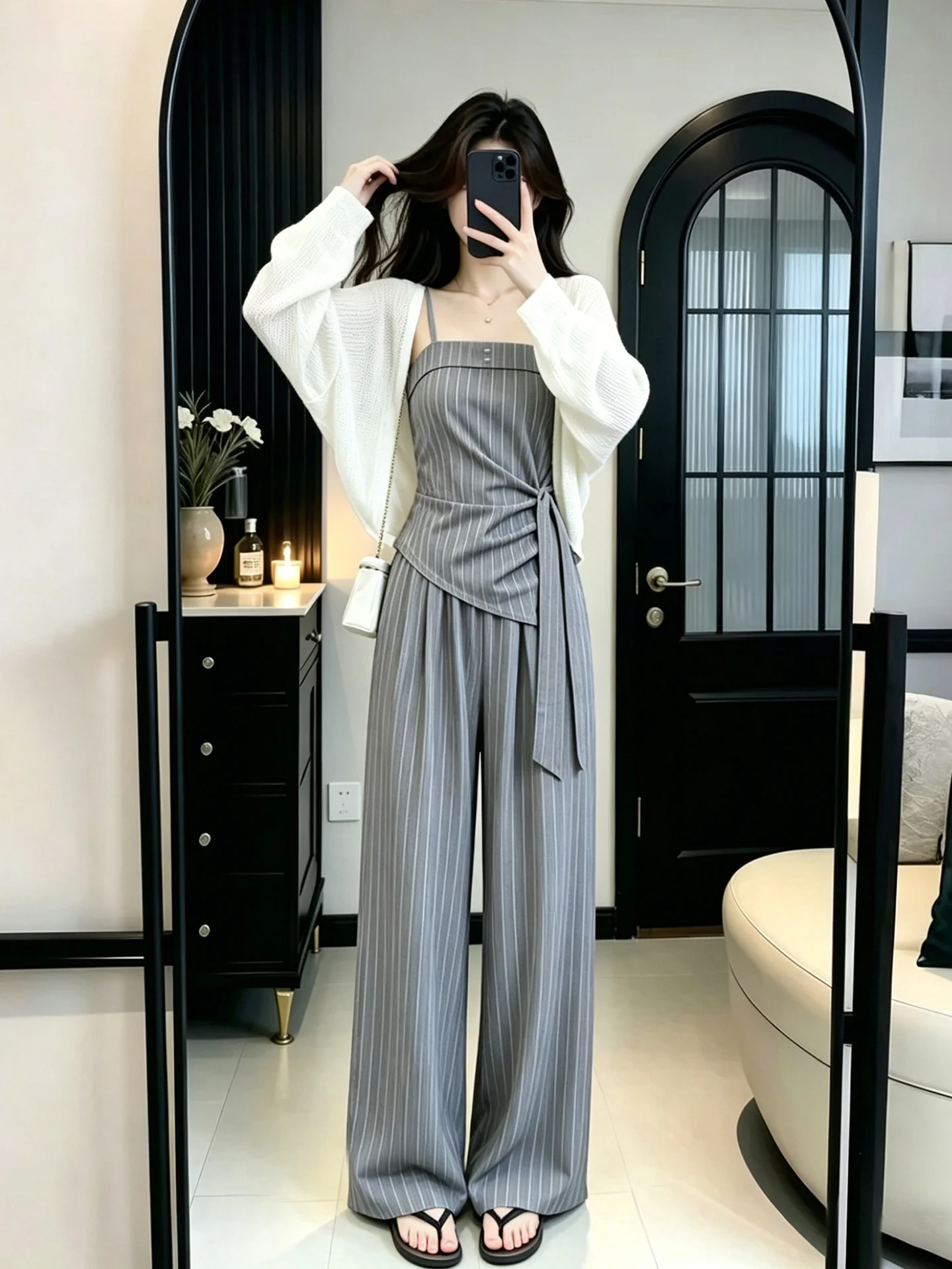 清潔感のある服装 女性：純妤のセットアップが通勤シーンで実現する高級感と軽やかさ