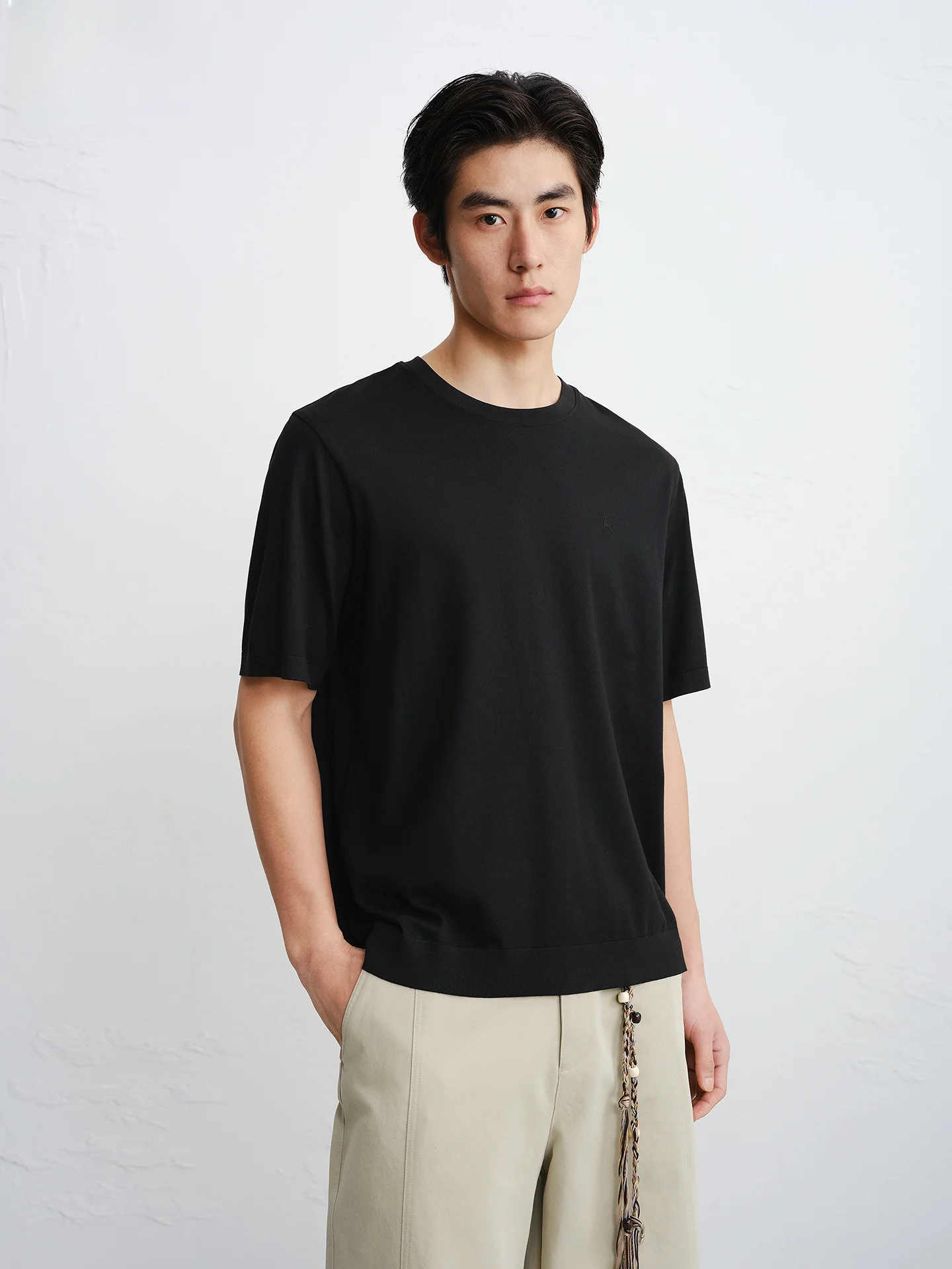 40代のメンズTシャツプレゼントとして、どんなデザインが人気なのか？