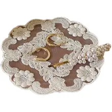 ビンテージ刺繍レース小物マット【キャンドル敷物・アクセサリー収納用】