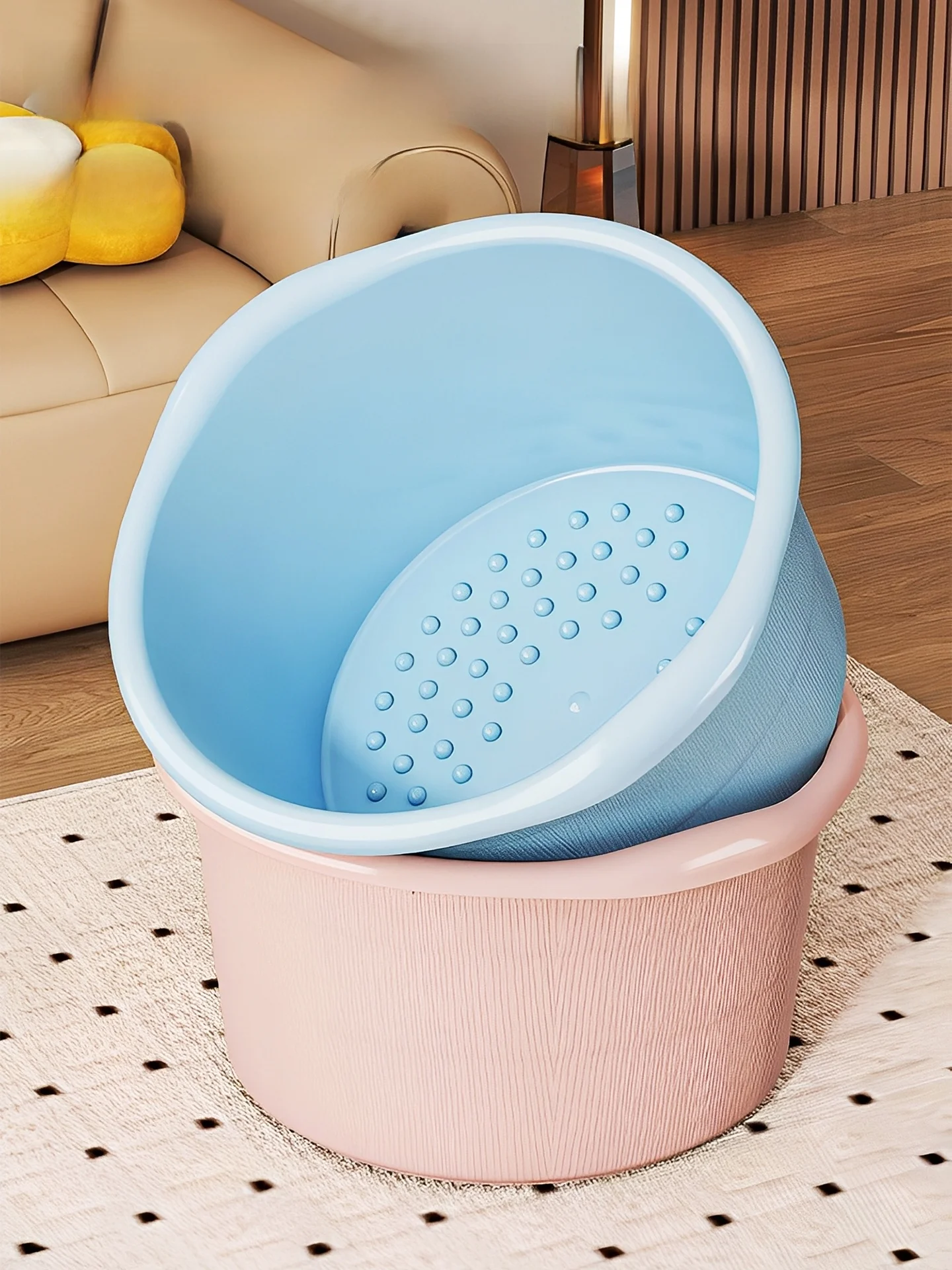足つぼ器具を選ぶべきタイミングは？冬の家にぴったりな「足湯桶」の選び方を徹底解説