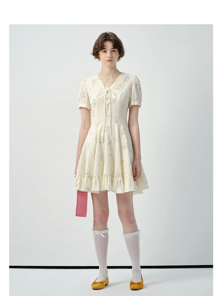 10万円で買えるレディースファッションは、本当に「高級感」があるのか？