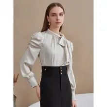 フレンチスタイルのレトロバタフライリボン付きサテンシャツ【バルーンスリーブ】