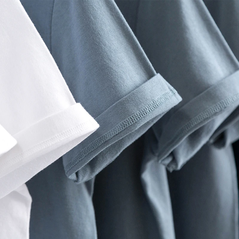 シンプルなTシャツを選ぶべきタイミングは？