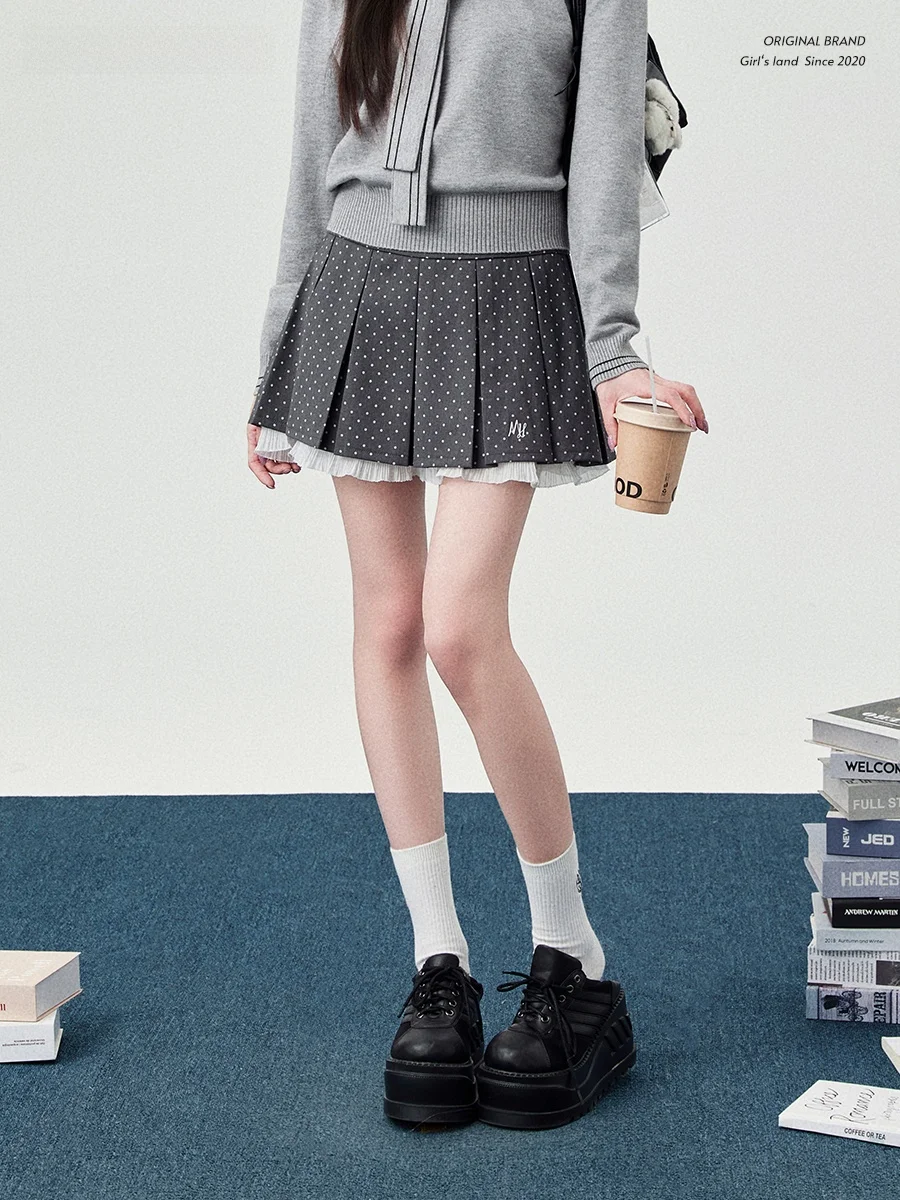 ドット柄レースハイウエストスカート：140サイズの女の子に最適な学院風スタイル