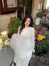 エレガントなデザインのフレアスリーブロングドレス【ウエストマーク・秋用】