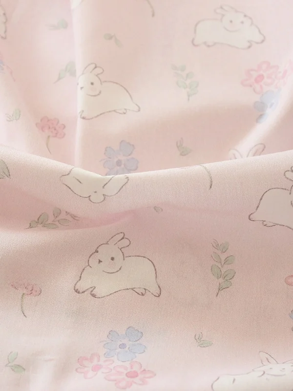赤ちゃんのピンク服はどう選ぶ？手作りでできる全棉デジタルプリントが、シーンに合わせて活躍する理由