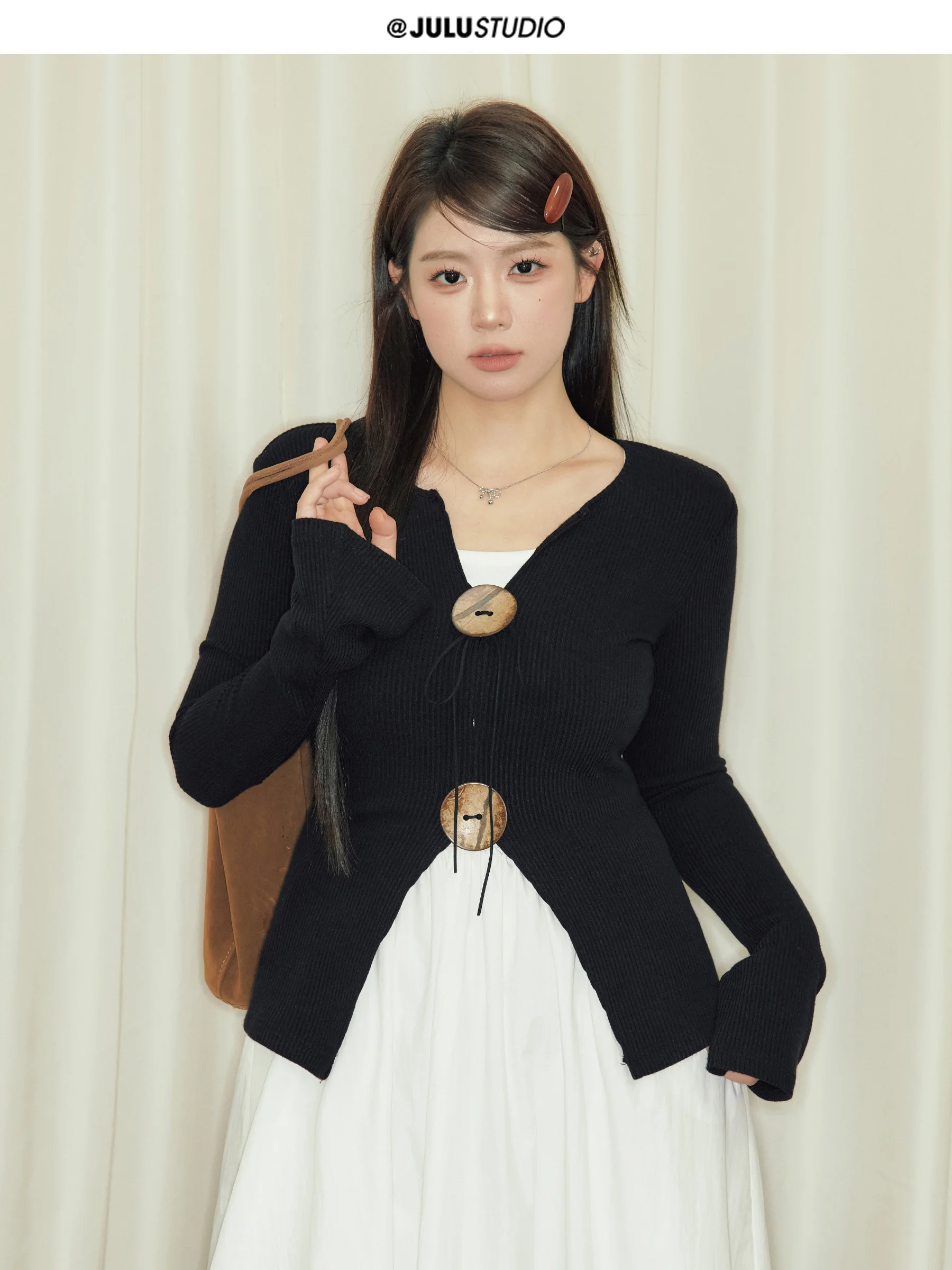 黒のマーメイドスカート コーデはどう選ぶ？今こそ注目すべき「セットアップ対応」の秘密