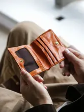 革製 メンズミニ財布【二つ折り・小型・カードポケット付き】