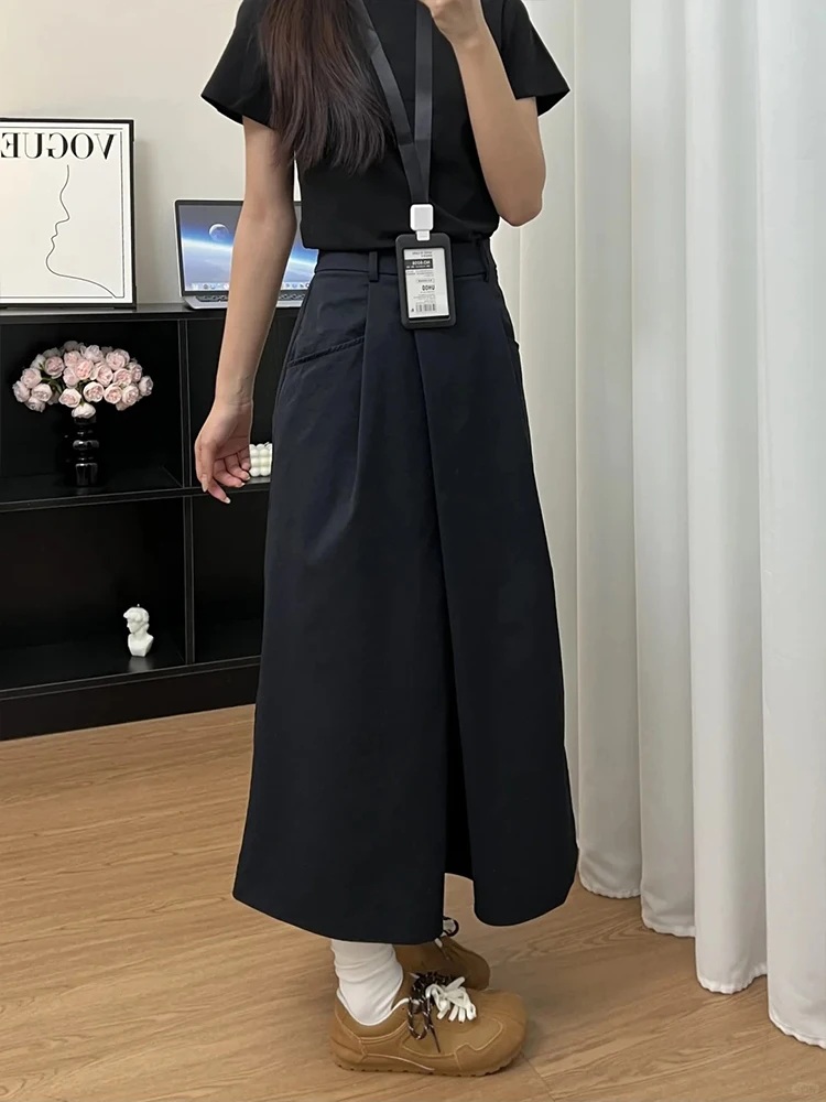 ロングタイトを着るなら、本当に「カジュアル」に使えるの？