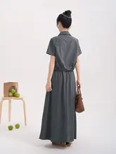 シンプルなポケット付きシャツとフレアスカートの夏用コーディネート（セットアップ対応）