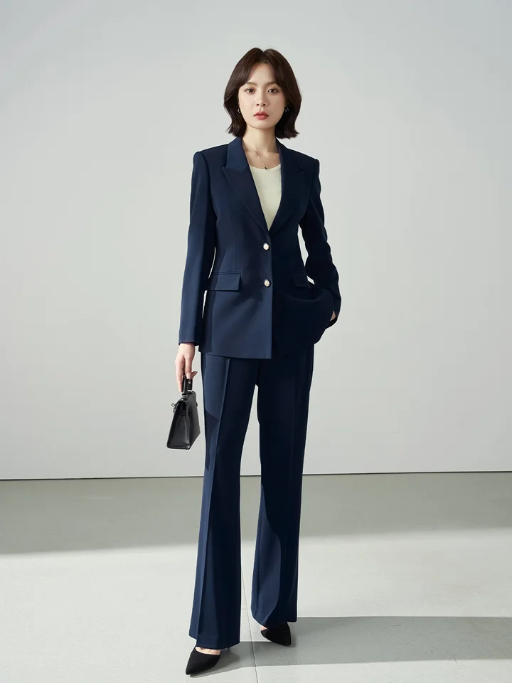 洗練されたデザイン！冬用女子ビジネスジャケット【高級感ある小西装・職業用】（セットアップ対応）
