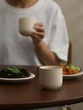 高級感ある陶器製ティーカップ【シンプルデザイン・コーヒーカップ・家庭用】
