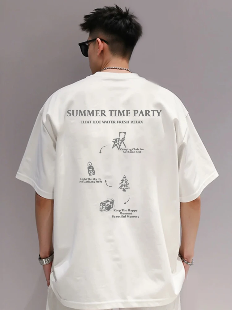 キャンプ柄プリントコットンTシャツ：子供が楽しめるおしゃれなアウトドアファッション