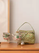 陶製功夫茶具【花蕊デザイン・ティーポットとカップ二個】（セットアップ対応）