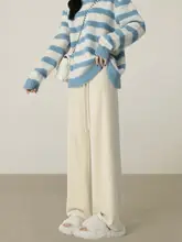 リラクシングデザインのホワイトストレートパンツ【秋冬用・ゆったりサイズ・女性用】