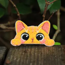 かわいい猫の刺繍パッチ【衣類やカバンの修復用・自己粘着】