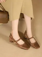 新中式スタイルのマリージェーンパンプス【粗めのヒール・本革・方形トゥ・浅い口】