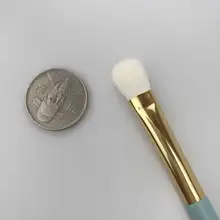 柔らかい山羊毛のアイシャドウブラシ【ブルー・細光峰・パウダーキャッチに最適】