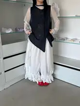 アーティスティックな重ね着対応！レースデザインのフリル付きカジュアルパンツ（セットアップ対応）