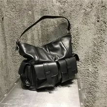 大容量の斜め掛けバッグ【シンプルデザイン・トートスタイル・流行のショルダーバッグ】