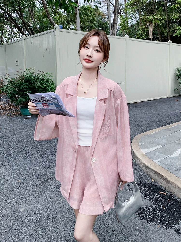 低身長でぽっちゃりの20代後半女性に、今こそ選ぶべき夏のコーデは？