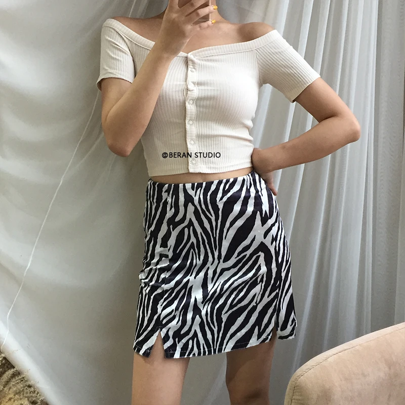 ベリーショート 丸顔 ぽっちゃり向け ハイウエストショートTシャツの実用性とスタイル提案