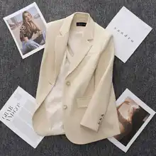 カジュアルな雰囲気の女性用ブレザー【ゆったりデザイン・春秋向け・小柄対応】
