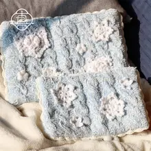 冬の雪景色デザインの手作り日記帳【A5・A6対応・雪の結晶フック編み】