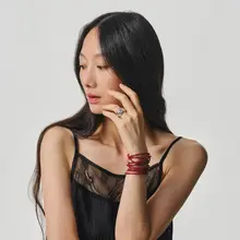 ラッキーサインデザインの中国結び風リング【シンプル・高級感】