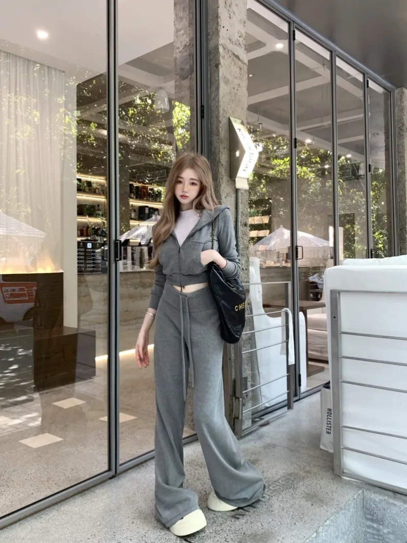 30代の女性が今流行りの服を選ぶとき、どうすれば失敗しないの？