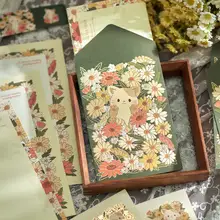 高級感あるデザインの封筒と便箋セット【花と動物のモチーフ・押し花・ゴールド箔押し】（セットアップ対応）