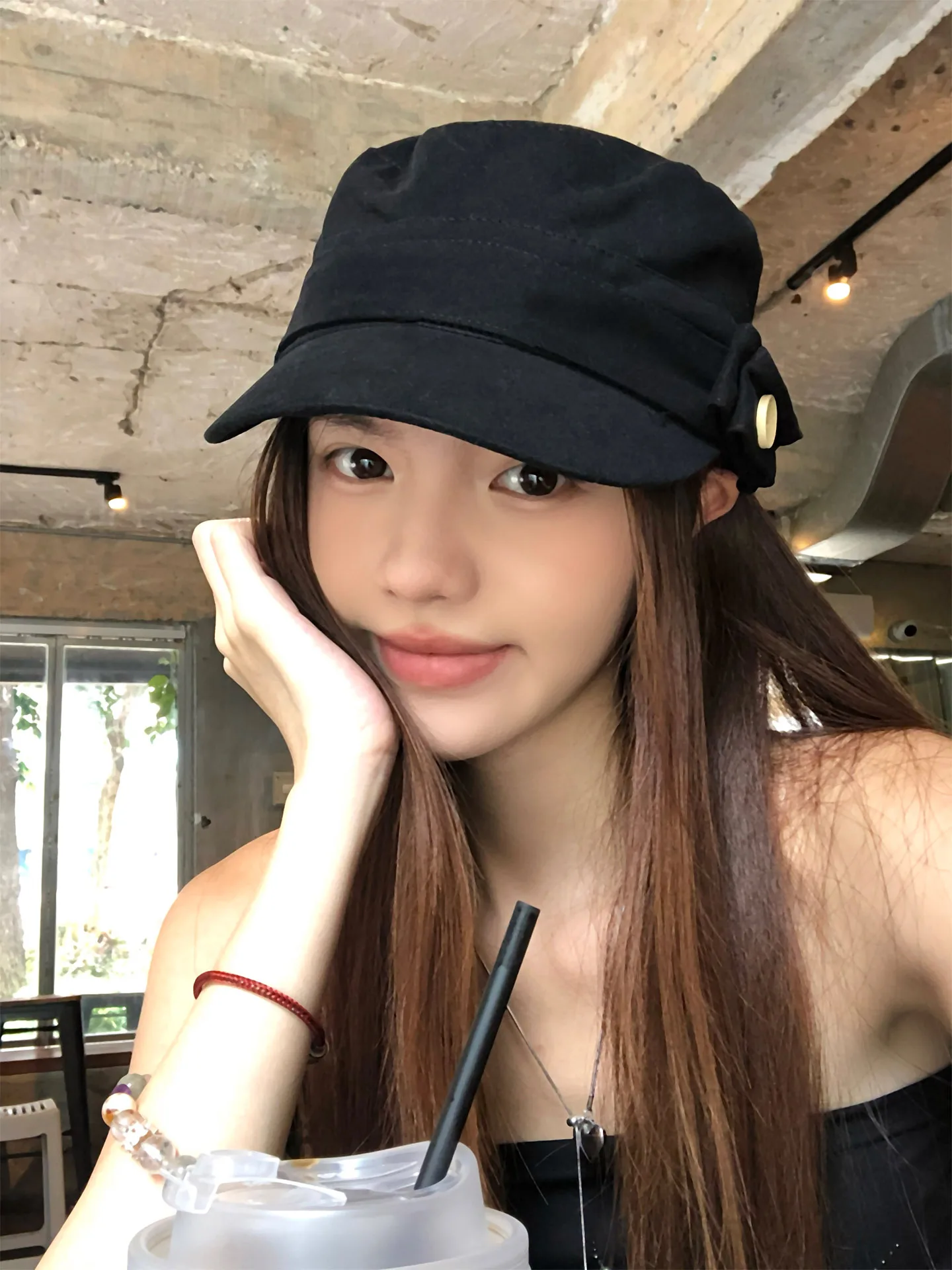 平つばキャップをどう選ぶ？リアルな使い方と、今こそ注目すべき「レトロ風ブラック平頂キャップ」の真実