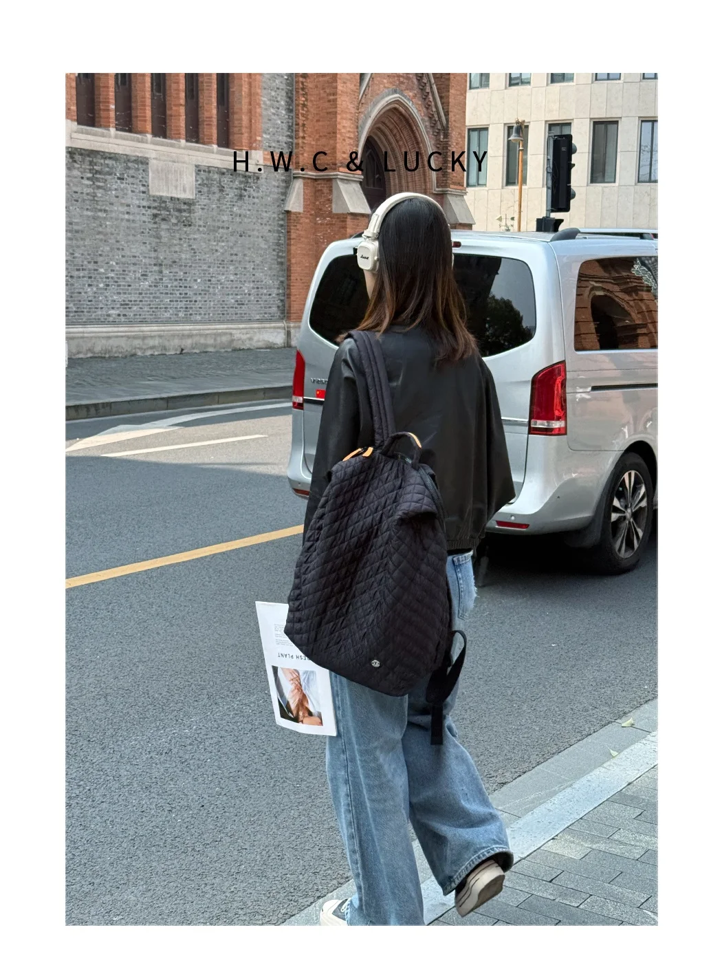40代の女性に似合う軽量リュックは、菱格デザインの超軽量リュックサックが  ベスト？