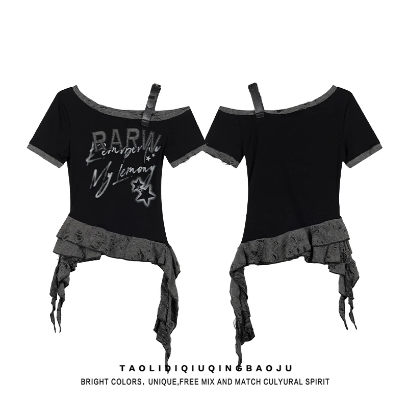 モード系ファッション Tシャツの定義と実際のデザイン：不規則な裾デザインの黒い短袖Tシャツ【女性用・オフショルダー】