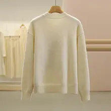 春用 手工刺繍ニットセーター【ウール混・極上の柔らかさ・ハイネック】