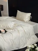 高級感あるコットン素材の花柄四点ベッドリネン【長綿・ギャバジン仕上げ・ルームデコールに最適】（セットアップ対応）