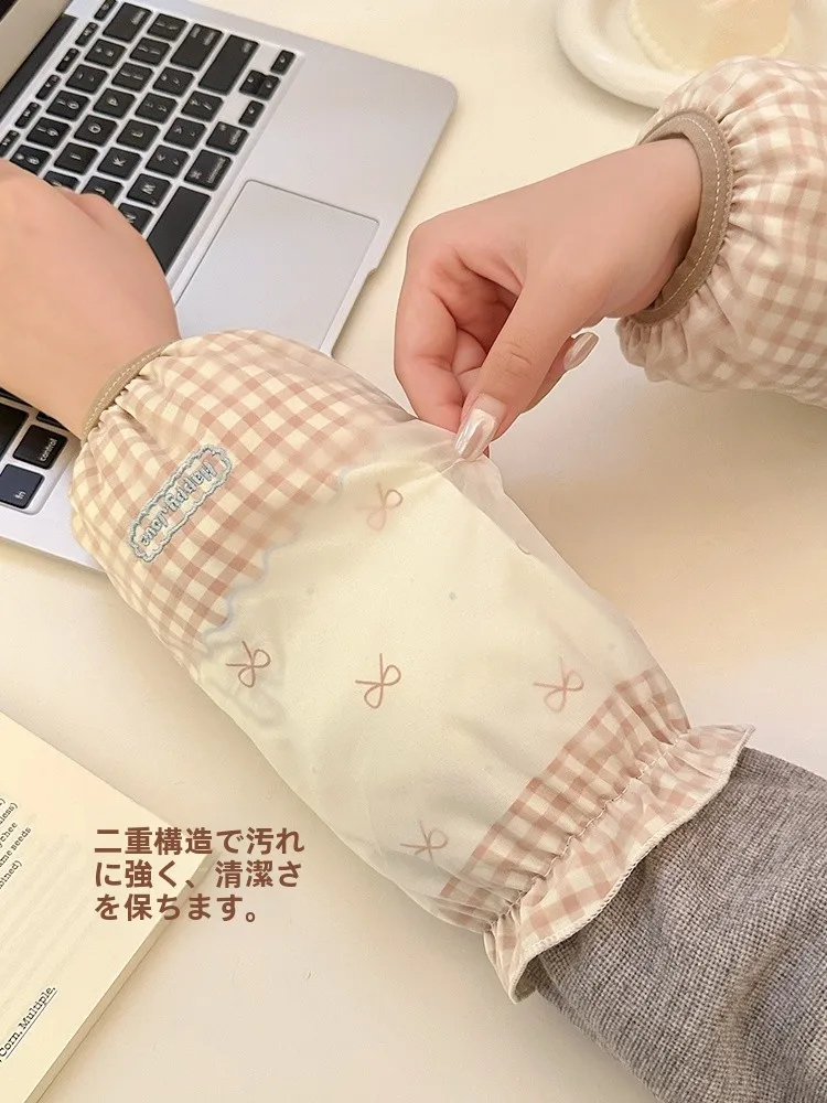 オイルジャケットとパフスリーブの違いを知れば、通勤スタイルに自信が持てる！