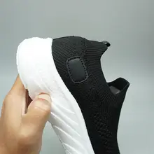 極上の柔らかさ！一体型ソックスシューズ【男女兼用・通年用・メッシュデザイン・穴あけ不要】