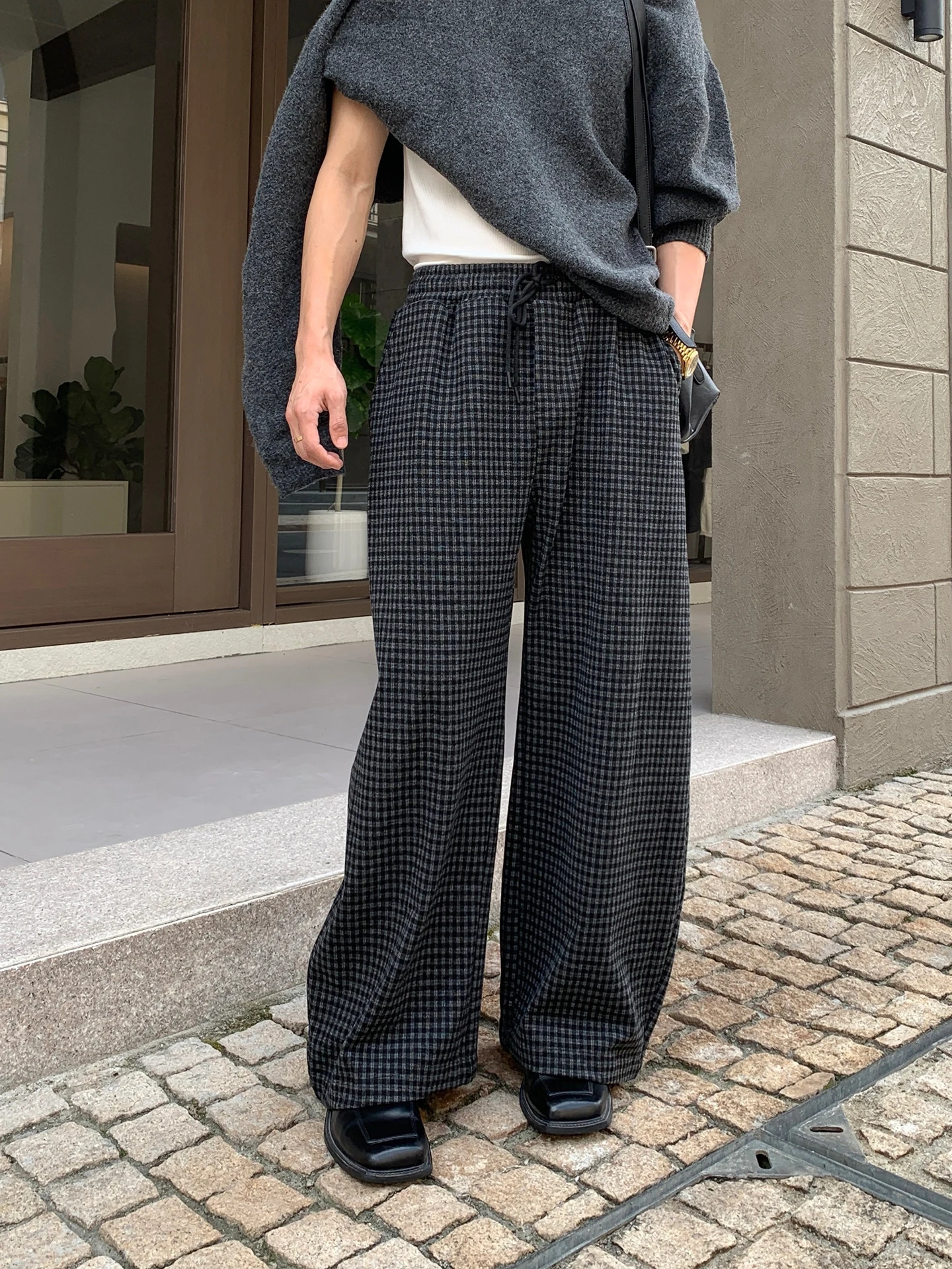 ギンガムチェックパンツ：HUALUNDESIGNのカジュアルスタイルに最適な定番格子パンツ