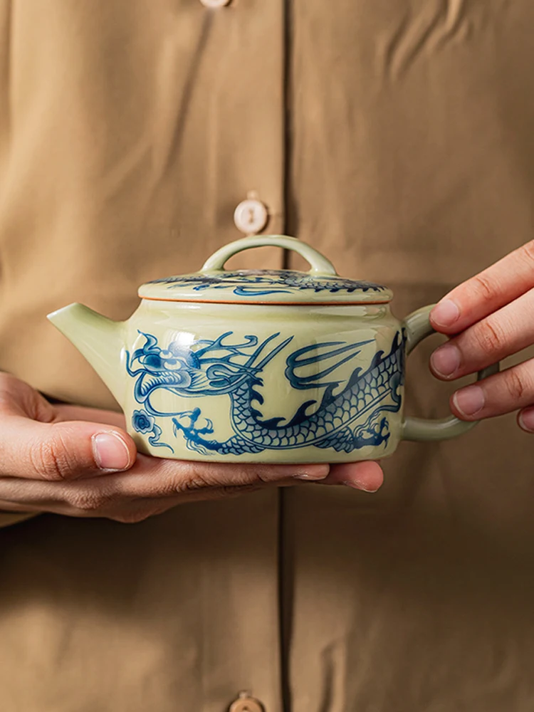 青  茶色をどう選ぶ？自然と調和する、日本の暮らしにふさわしい色の選び方
