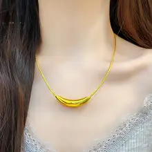 アーチ型月牙デザインのネックレス【極上の柔らかさのチェーン・小ぶりなペンダント】