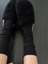 シンプルで上品な黒のトップス【フレンチスタイル・シャークパンツとのコーディネートに最適】