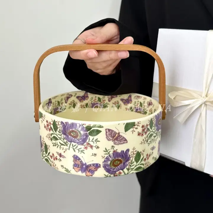 ビンテージデザインの紫菀花陶器製フルーツバスケット【おしゃれな家庭用・スナック皿】