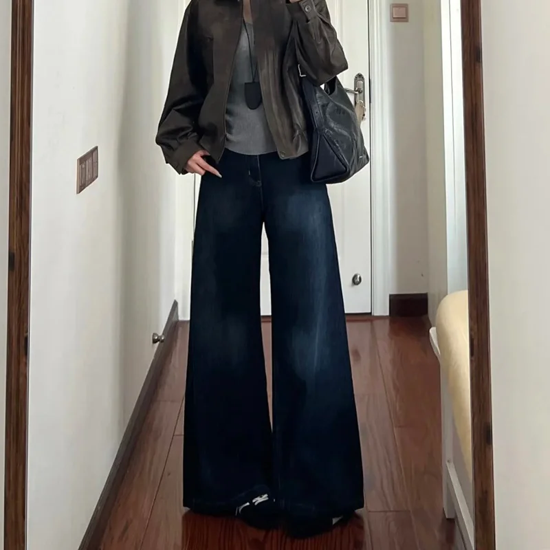 50代ファッションの選び方｜高腰フレアデニムパンツで失敗しない着こなしの完全ガイド