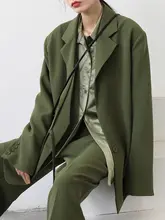 春用 レディース ブラックジャケット【デザイン性・フィット・ダブルブレスト】