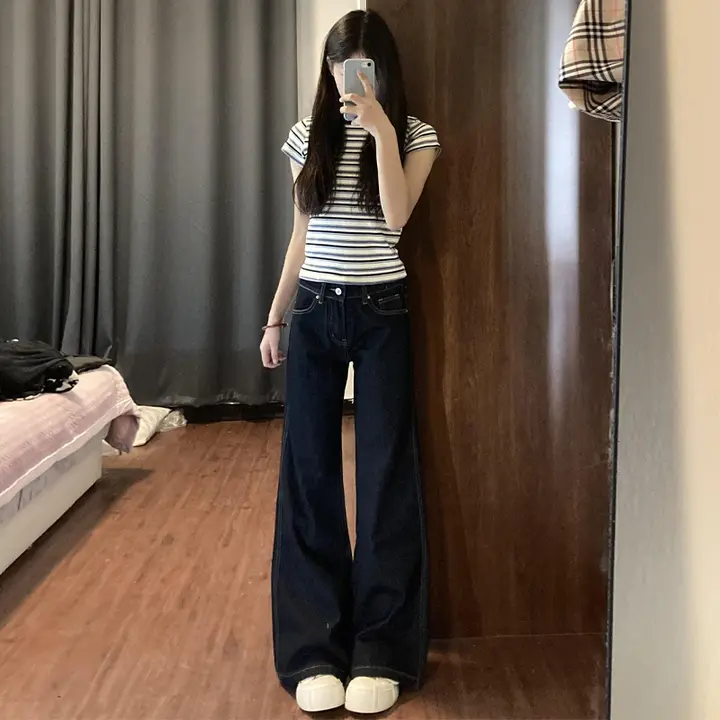 深い青色のフレアデニムパンツ【高腰・薄手・極上の柔らかさ】